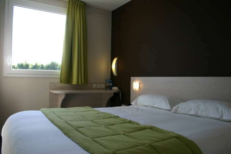 Brit Hotel Saint-Meen-Le-Grand En Broceliande Camera foto